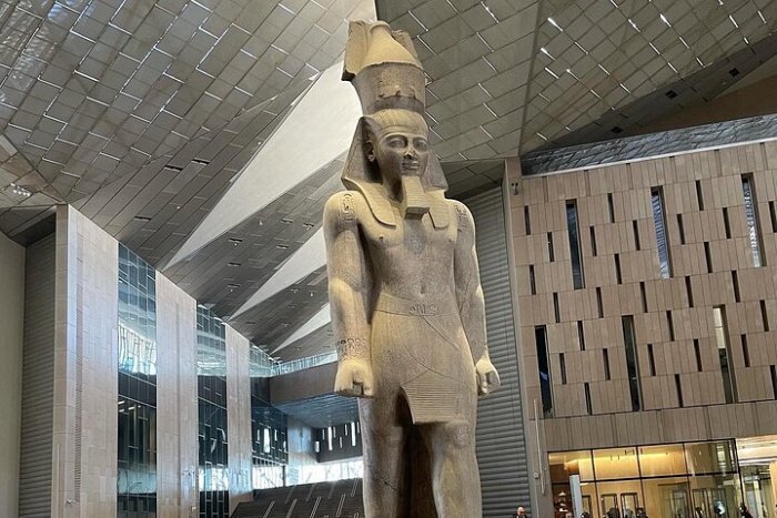 Kairo Privatausflug zu den Pyramiden von Gizeh und zum Grand Egyptian Museum